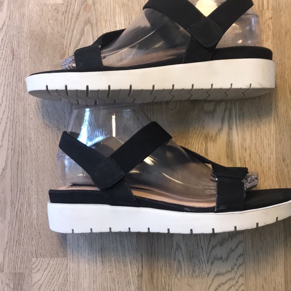 STEVEN by Steve Madden Sandal in Black Size 8.5 - Picture 6 of 13